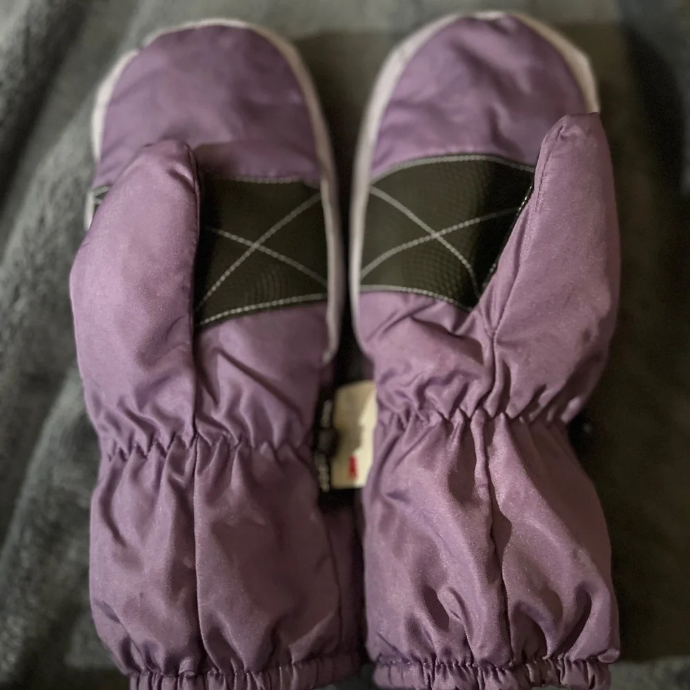 3M Thinsulate Purple Mittens for Kids